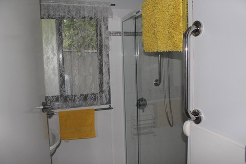 Ducati\'s B And B - Accommodation Port Hedland 14