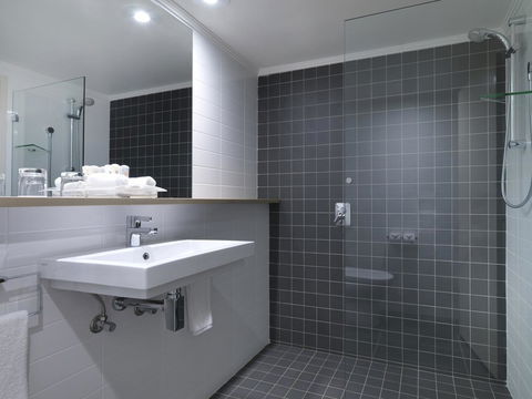 Crowne Plaza Sydney Airport, An IHG Hotel - Accommodation Port Hedland 2