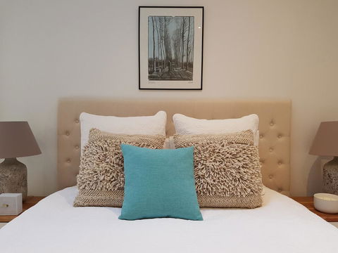 Private Room - Luxury Mosman Home - Accommodation Port Hedland 15