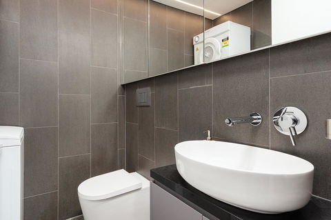 Newtown's Best Designer Apartment - Accommodation Port Hedland 3