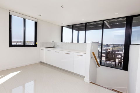 The Penthouse - Accommodation Port Hedland 30