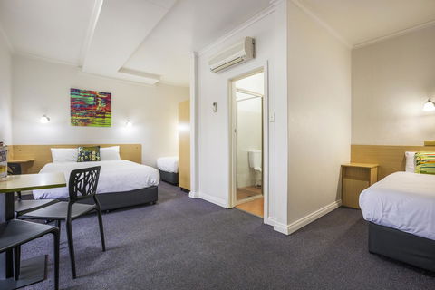 Boomerang Hotel - Accommodation Port Hedland 2