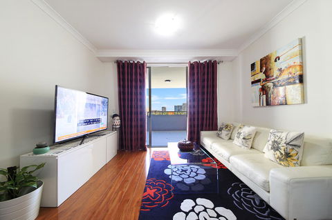 Sydney Apartment Close To Airport & CBD - Accommodation Port Hedland 3
