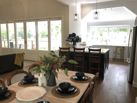 Chanticleer Gardens Barn Cottage With A Pool - Accommodation Port Hedland 29