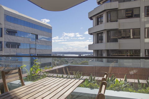 Cozy Apartment With Harbour Bridge View In Bondi - Accommodation Port Hedland 7