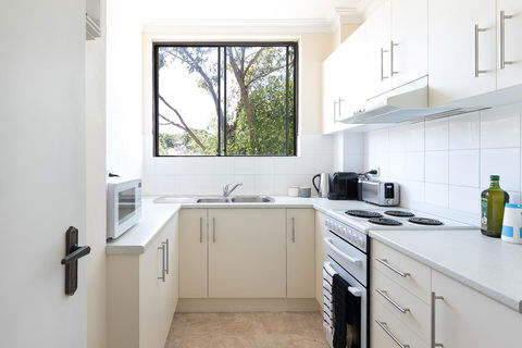 Stay In The Heart Of Randwick With Style - Accommodation Port Hedland 3