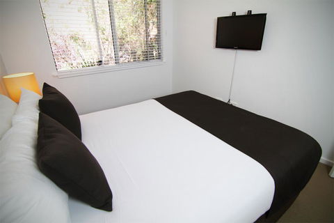 The Byron Beachcomber - Accommodation Port Hedland 17