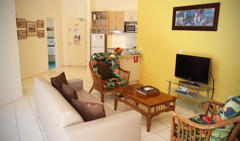 The Byron Beachcomber - Accommodation Port Hedland 24