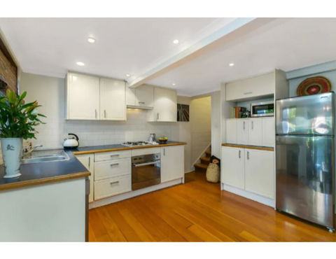 North Sydney Historic Whalers Cottage - Accommodation Port Hedland 2