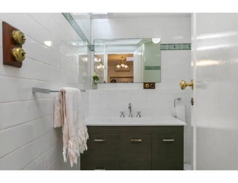 North Sydney Historic Whalers Cottage - Accommodation Port Hedland 9