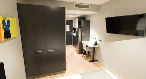 Studio 8 Residences - Adults Only - Accommodation Port Hedland 12