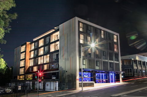 Studio 8 Residences - Adults Only - Accommodation Port Hedland 0