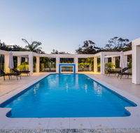 One Mile Mansion - Private Coastal Retreat FREE FAMILY ADVENTURE PASS - Accommodation Port Hedland