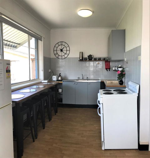 Kon Tiki Apartments - Accommodation Port Hedland 7