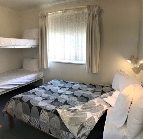 Kon Tiki Apartments - Accommodation Port Hedland 6