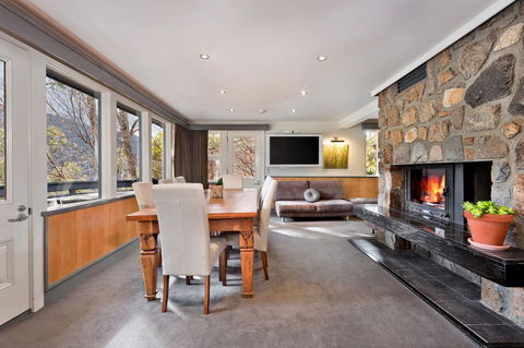 Pure Chalet Thredbo - Accommodation Port Hedland 14
