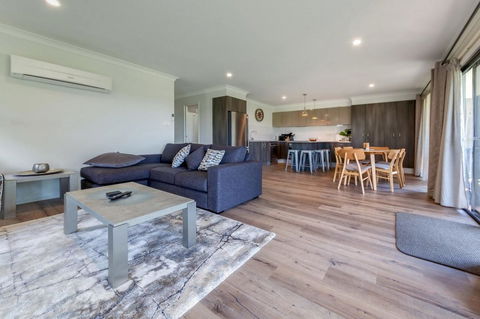 Horizons Retreat & Golf, Villa 133 - Accommodation Port Hedland 3