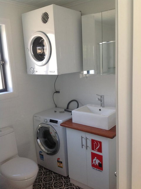 Hideaway Holiday Apartments - Accommodation Port Hedland 1