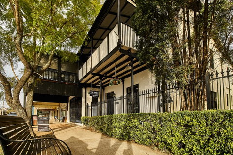 The Bronte Boutique Hotel - Accommodation Port Hedland 0