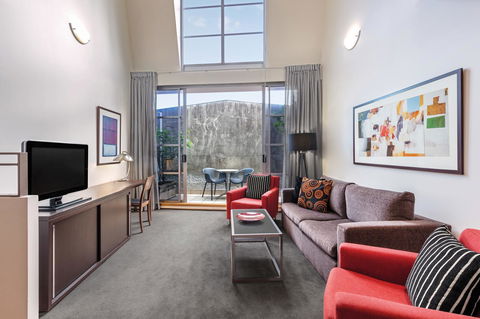 Adina Apartment Hotel Sydney Central - Accommodation Port Hedland 6
