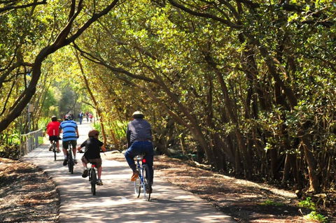 180Â° Water View Three Bedroom (wooden Furniture) - Accommodation Port Hedland 5