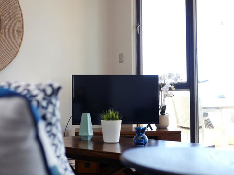 Panoramic Harbour Views And Unbeatable Comfort - Accommodation Port Hedland 11