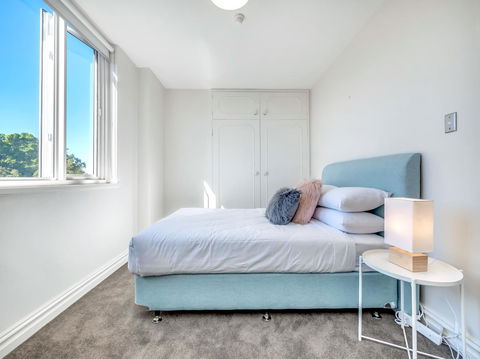 Panoramic Harbour Views And Unbeatable Comfort - Accommodation Port Hedland 9