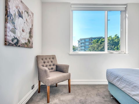 Panoramic Harbour Views And Unbeatable Comfort - Accommodation Port Hedland 13