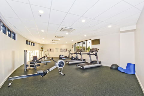 Nomikis\'On The Avenue - Accommodation Port Hedland 22