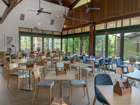 Mercure Darwin Airport Resort - Accommodation Port Hedland 9