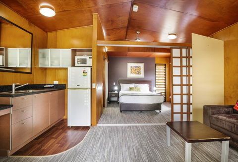 Mercure Darwin Airport Resort - Accommodation Port Hedland 3