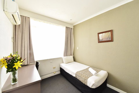 Diplomat Hotel Alice Springs - Accommodation Port Hedland 7
