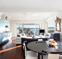 Art Deco Apartment With Breathtaking Water Views - Accommodation Port Hedland