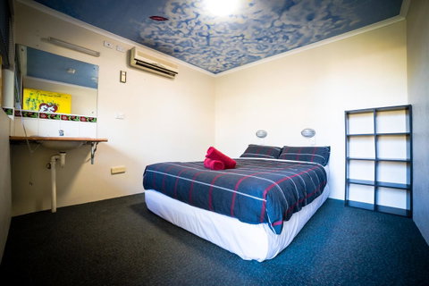 Jump Inn Alice Budget Accommodation - Accommodation Port Hedland 9