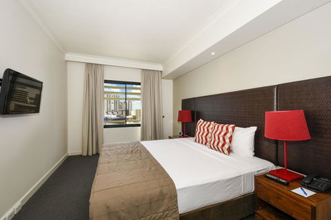 Mantra On The Esplanade - Accommodation Port Hedland 41