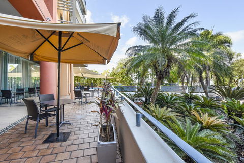 Mantra On The Esplanade - Accommodation Port Hedland 37