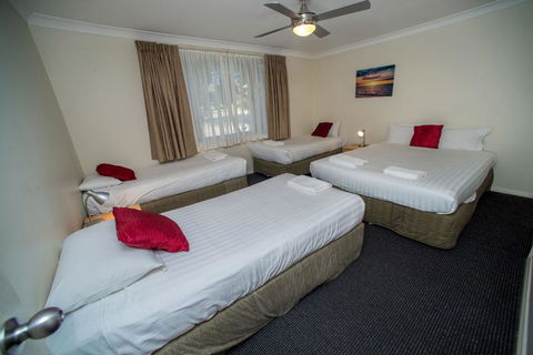 Beaches Serviced Apartments - Accommodation Port Hedland 0