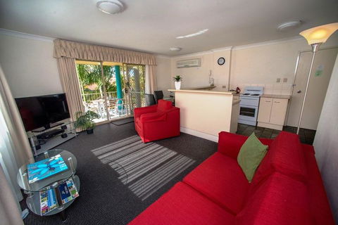 Beaches Serviced Apartments - Accommodation Port Hedland 12