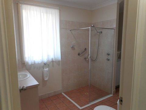 Beaches Serviced Apartments - Accommodation Port Hedland 24
