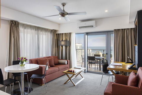 Oaks Darwin Elan Hotel - Accommodation Port Hedland 16