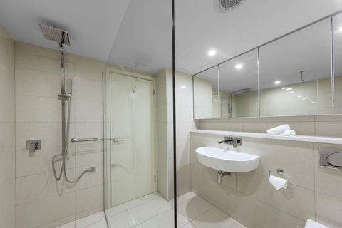 Oaks Darwin Elan Hotel - Accommodation Port Hedland 4