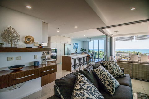 ZEN BY THE WATER - Esplanade Darwin Retreat - Accommodation Port Hedland 0