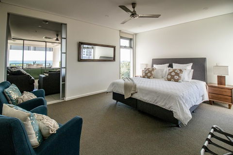 ZEN BY THE WATER - Esplanade Darwin Retreat - Accommodation Port Hedland 5