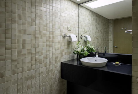 DoubleTree By Hilton Esplanade Darwin - Accommodation Port Hedland 25