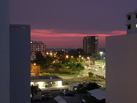 Darwin-Ocean Views, Tropical Getaway, Pool & Aircon - Accommodation Port Hedland 19