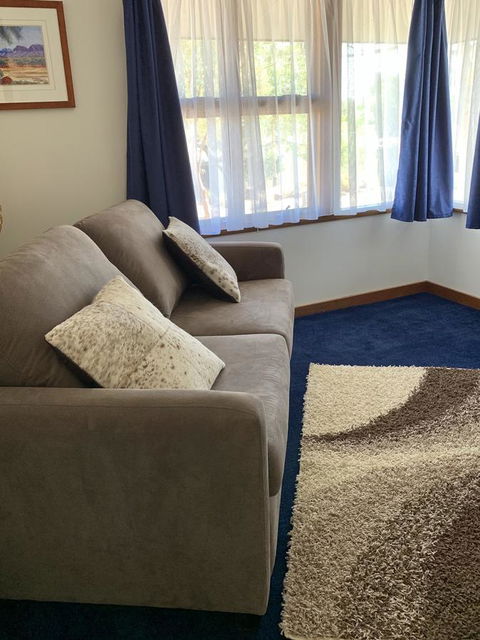 Wilmots On Dixon - Accommodation Port Hedland 11