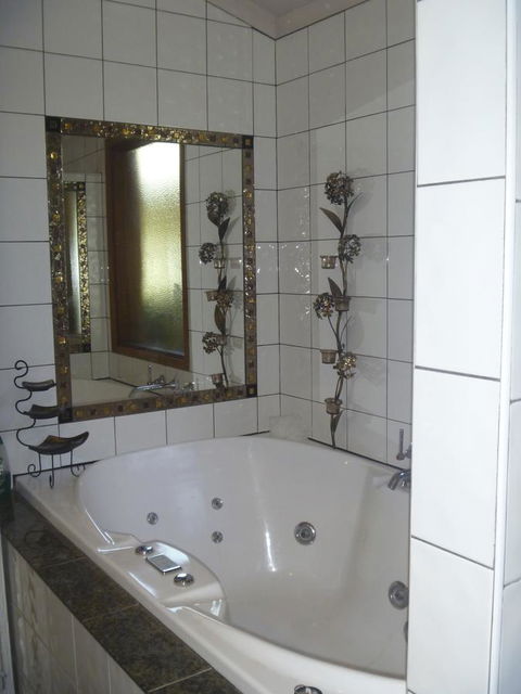 Wilmots On Dixon - Accommodation Port Hedland 12