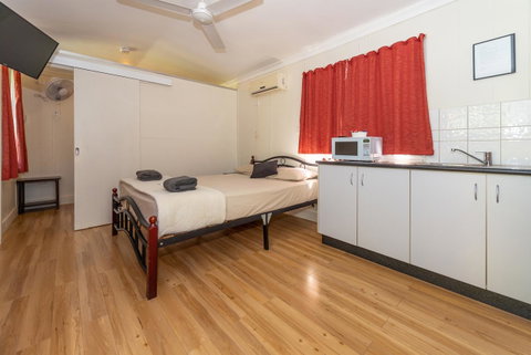 Oasis Tourist Park - Accommodation Port Hedland 16