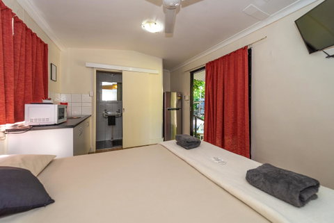 Oasis Tourist Park - Accommodation Port Hedland 12