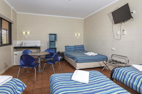 Discovery Resorts - Kings Canyon - Accommodation Port Hedland 3